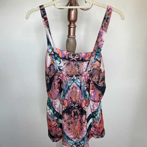 Beach Riot Romper - Picture 4 of 7